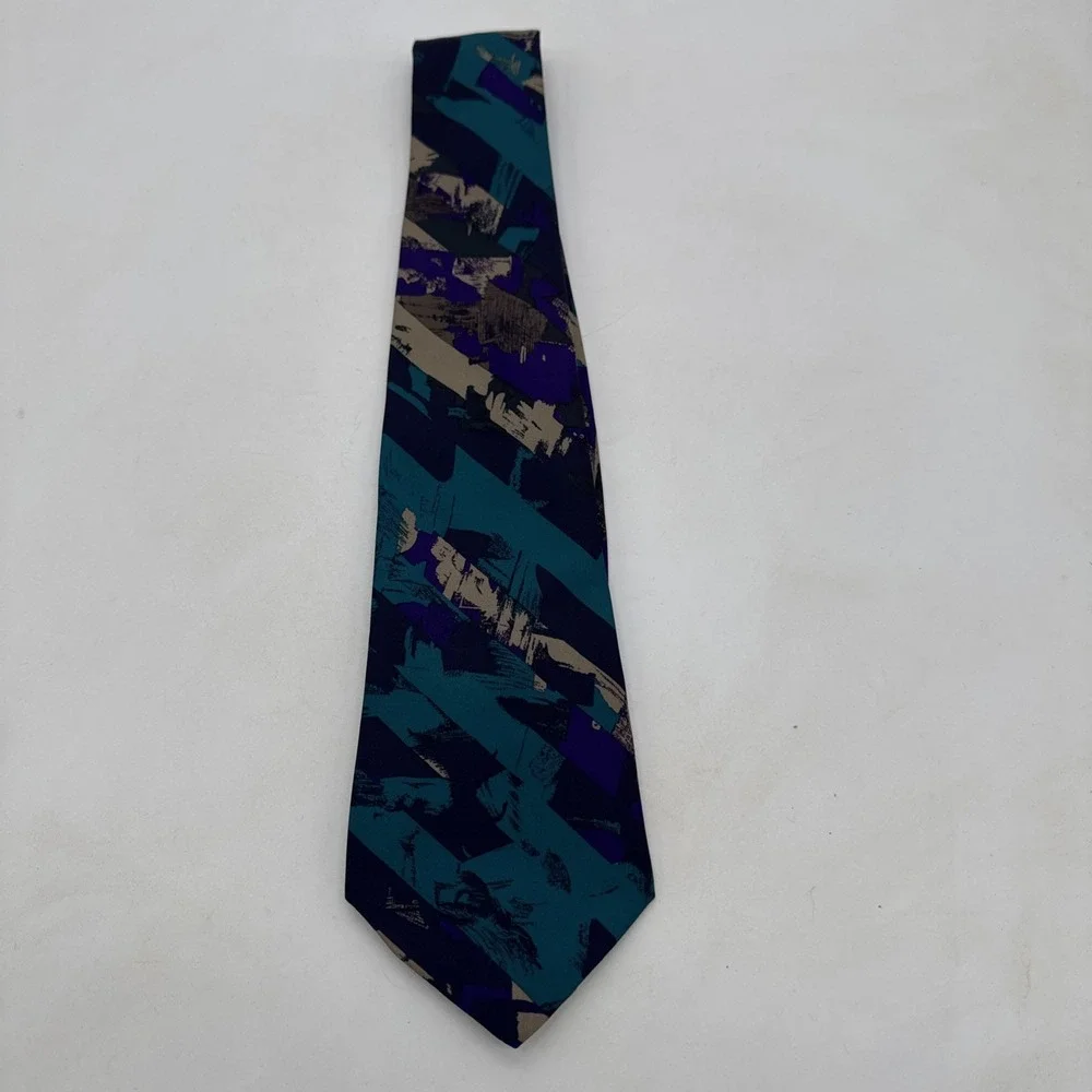 Vintage Designer Silk House Tie By Executive Blues And Greens 63